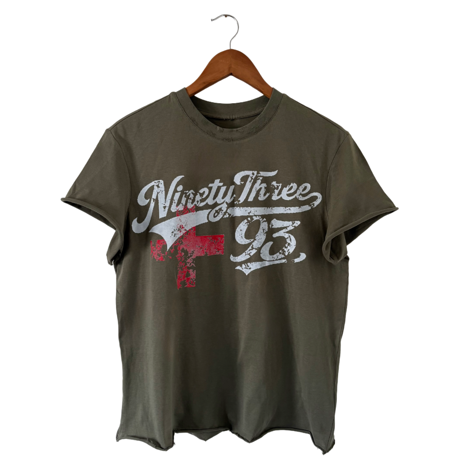 93 Cross Tee
