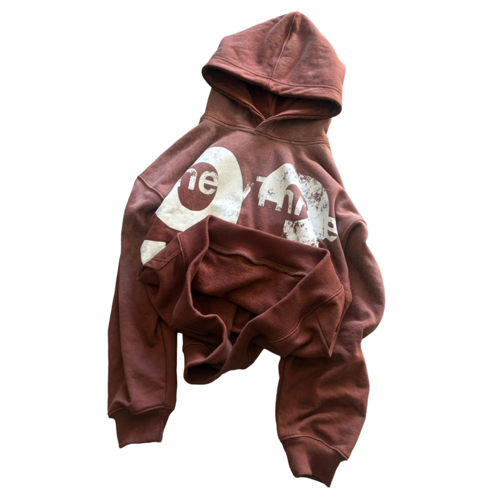 93 Brown Pullover